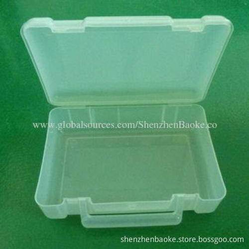 Emergency kit for car, in clear plastic box, with medical products